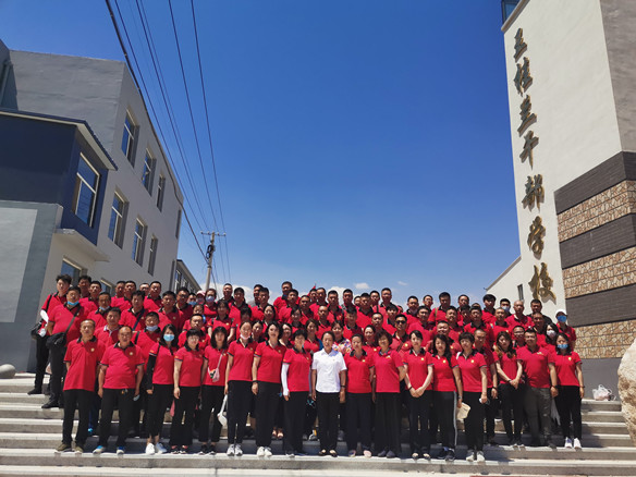 汲取榜樣力量、學(xué)習(xí)拼字精神——2020年黨員活動(dòng)