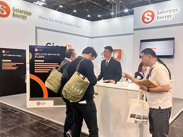 展會(huì)速遞 | 陽光能源攜Giga系列全黑組件登陸伯明翰！探索驅(qū)動(dòng)英國(guó)能源轉(zhuǎn)型之路